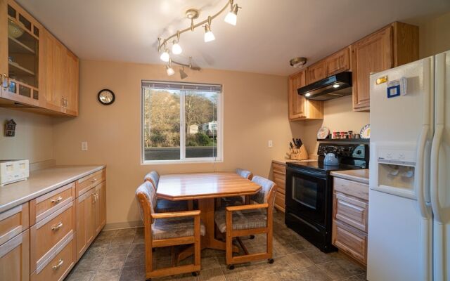 The Sandlake View 3 Bedroom Home