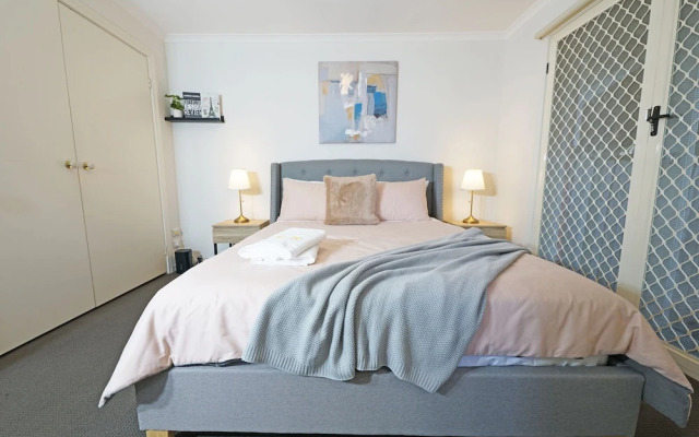 Box Hill Compact Home Small family WiFi