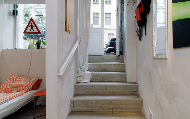 Modern Apartment in Berlin near Lake and City Centre