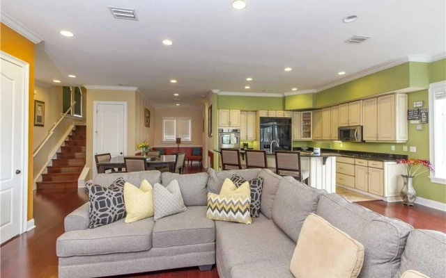 Sea Star Palace - Six Bedroom Home