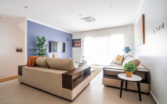 Urban Pumpkin 2-bedroom Apartment, Lekki Phase 1