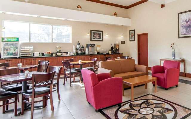 Quality Inn & Suites Cartersville North