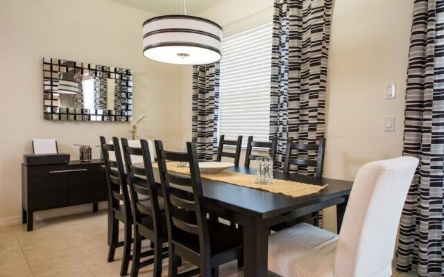 H2u - Woodpecker - Bv480 4 Bedroom Townhouse