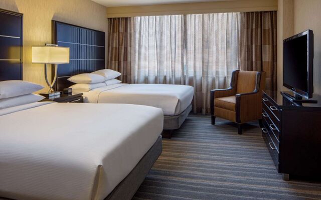 DoubleTree Suites by Hilton Hotel Minneapolis