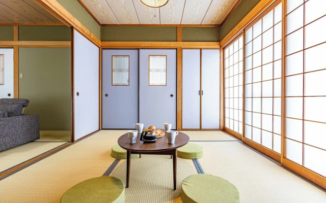 Azami Ann Maisonette