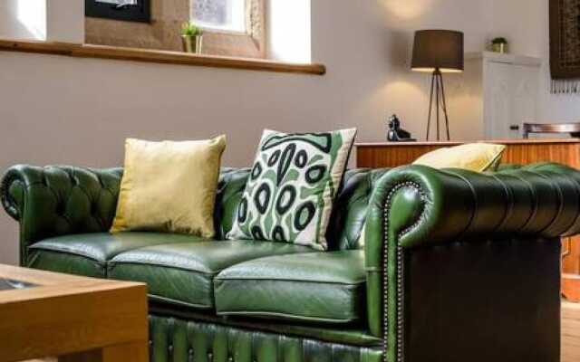 Host Stay Belvidere Church