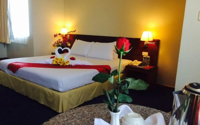 Hadyai Golden Crown Hotel