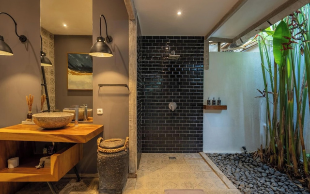 Mundaka Villa by Betterplace
