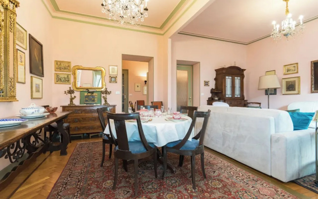 Elegante e raffinato in zona Crocetta