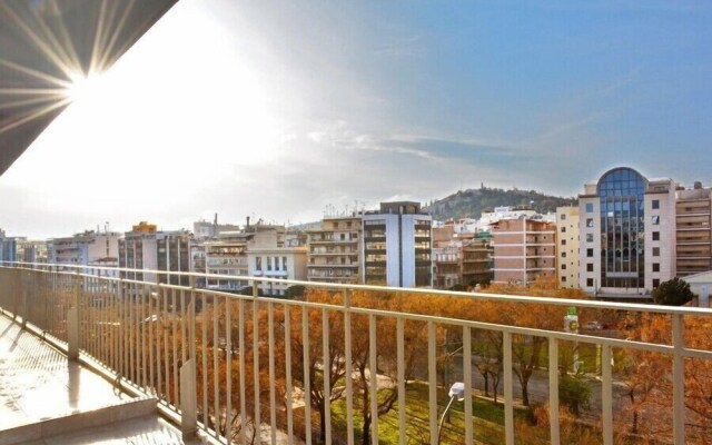 Three Bedrooms Apartment in City Center