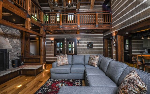 Peaceful Paradise 5 Bedroom House