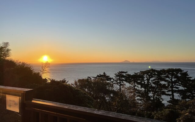 Izu Inatori House - KANDO -