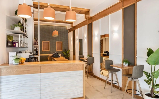 Kalamaki Mare Suites