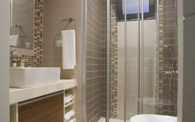 Kondo Suites & Residence