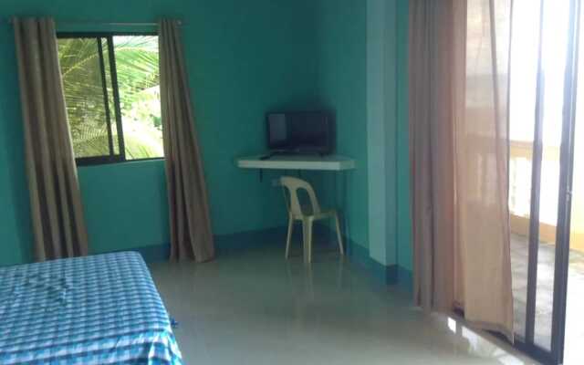 C - Side Inn