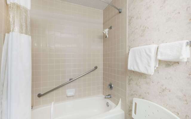 Ramada by Wyndham Watertown/Thousand Islands NY