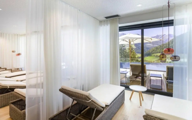 Apartment in Matrei With ski Storage