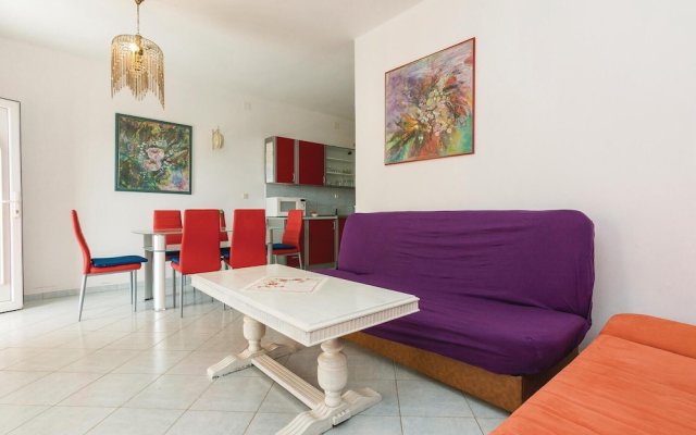 Amazing Apartment in Vir With 2 Bedrooms and Wifi