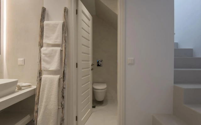 Alexandros Suites & Apartments