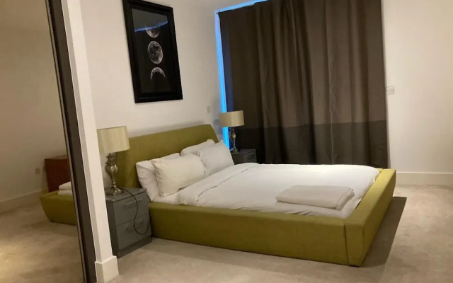 Phoenix 2 Bedroom Apartment in london