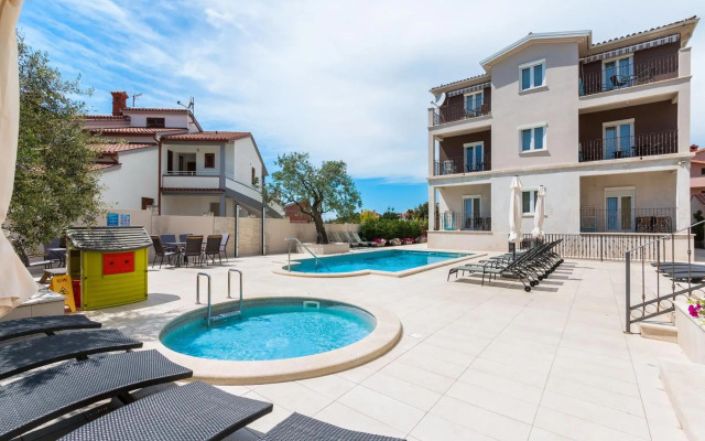 Villa Nina Apartments