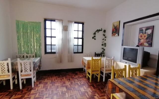 Galapagos Natural Life Hostel