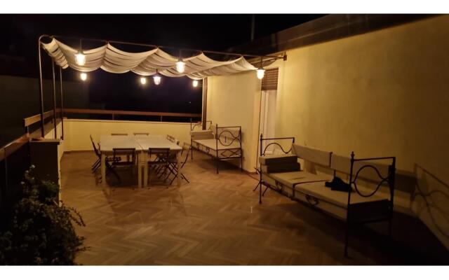 Terrazza Apuana A Few Steps From The Sea