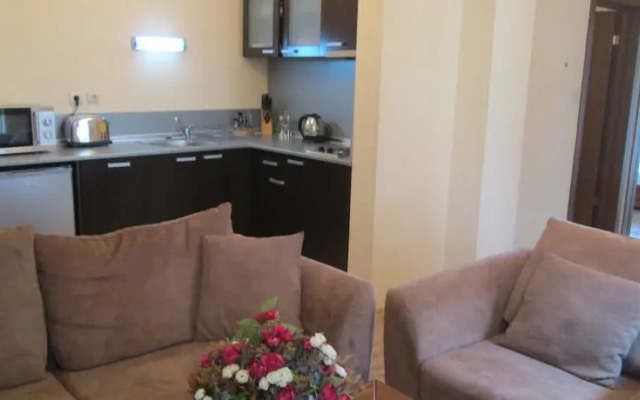 Todorka Views Alexander Services Apartments