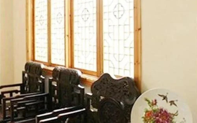 Zhaji Camphor Inn