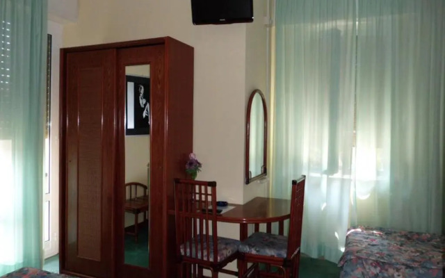 Fegina 2 Splitted Flats Sea View Linked 4 Bedrooms&Balcony