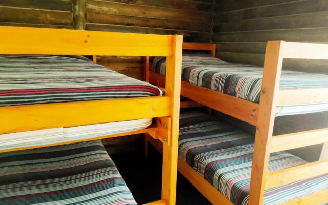 Lakes Entrance Log Cabins