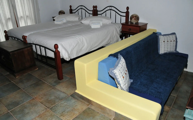 Panteli Beach Studios & Apartments