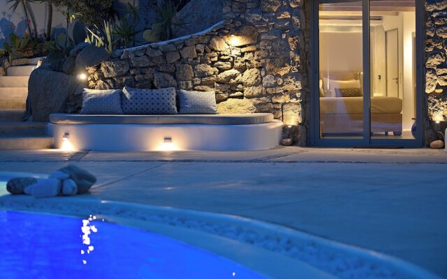 Paraga Scorpios Villa 2 7mins Walk to Beach by Calypso Sunset Villas