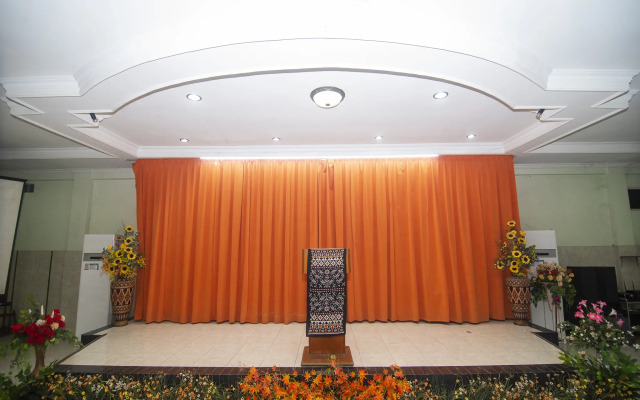 OYO 1401 Hotel Maya