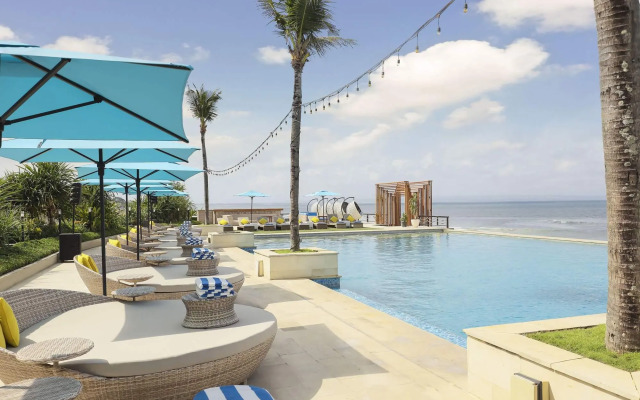 Lv8 Resort Hotel