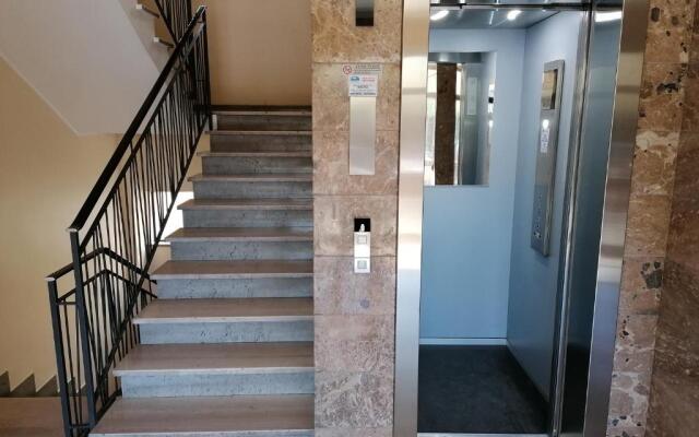 Viale Barozzi 118