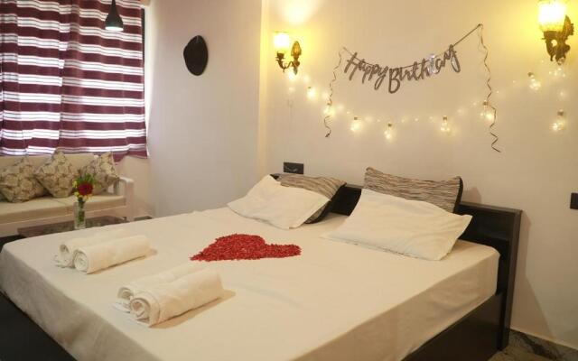 Service Apartment