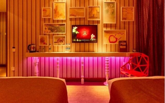 Harbin Metropark Holiday Hotel