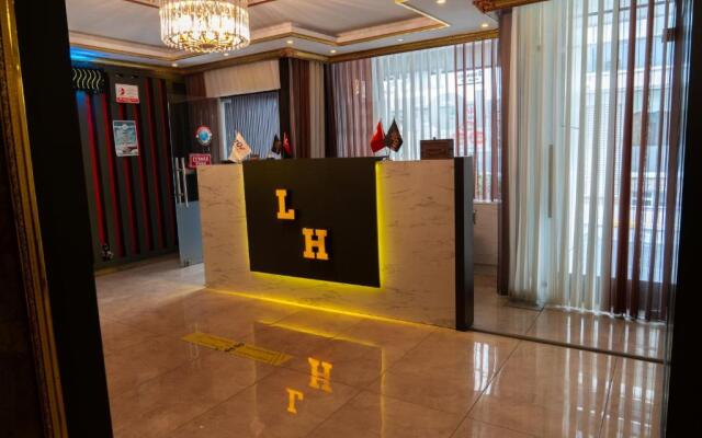Loss Hotel