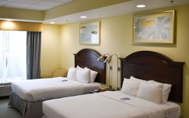 Best Western Plus Lake County Inn & Suites