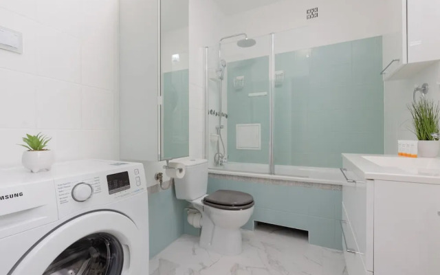 Studio Bielany by Renters