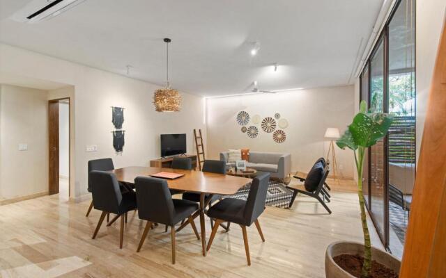 103 Cozy apartment with private terrace 2 br 2 ba