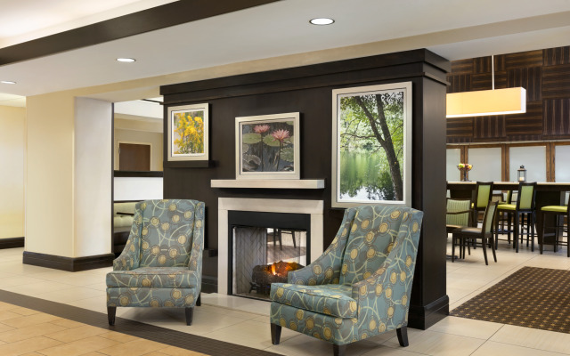 Hampton Inn & Suites Mahwah
