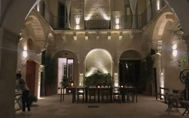 PALAZZO GARZIA - Dimora Storica