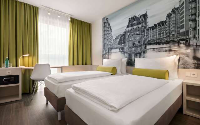 Super 8 by Wyndham Hamburg Mitte