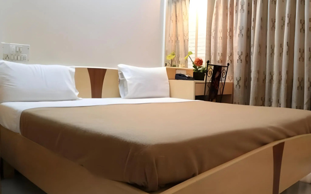 Hotel Woodland