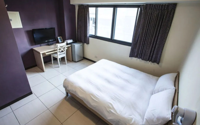 Taichung Loft Hostel - Yizhong