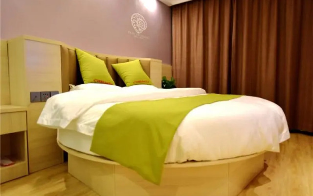 Shell Hefei Heping Road Shuguang Cinema East Qili Subway Station Hotel