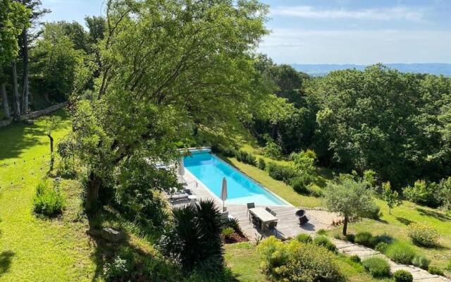 Mas proche d'Uzes en pleine nature