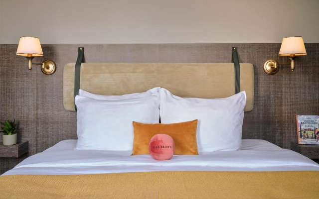 Max Brown Hotel 5th District, part of Sircle Collection (formerly Pentahotel Vienna)